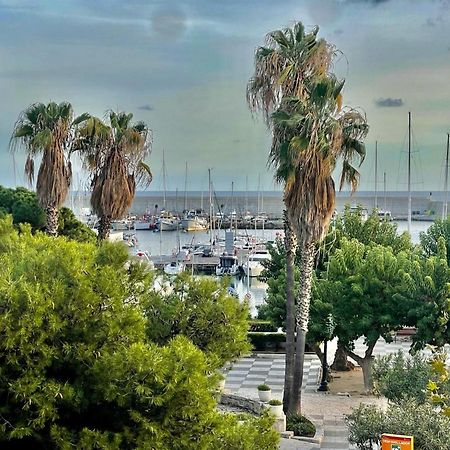 Seahomes Vacations - Nautic Maritime Apt Blanes Kültér fotó