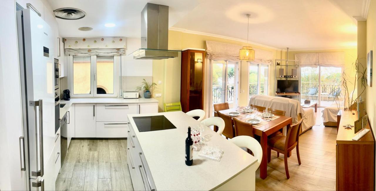 Seahomes Vacations - Nautic Maritime Apt Blanes Kültér fotó